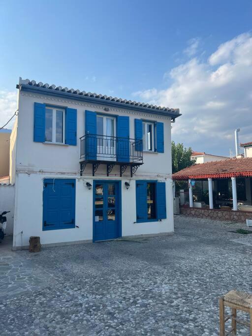 το αγνάντι *